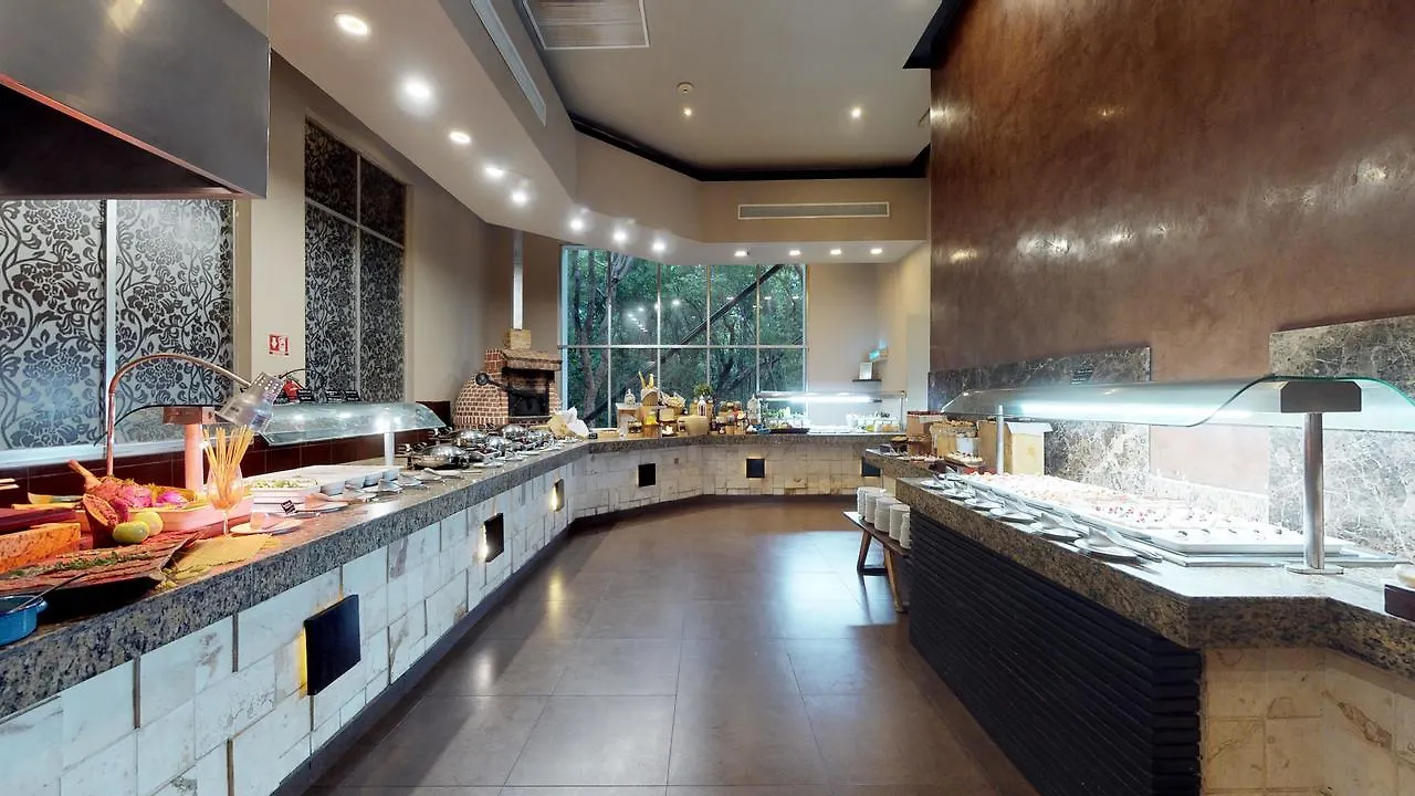 ***** Hotel Residences At The Fives Playa del Carmen Mexico