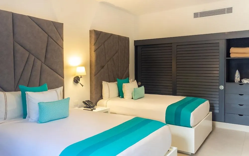 Hotel Residences At The Fives Playa del Carmen